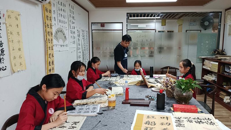 自考本科教材官方指定版本：揭秘其背后的标准与意义