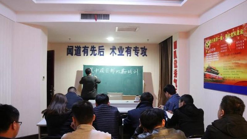 手工焊培训：揭秘教学价格背后的真相